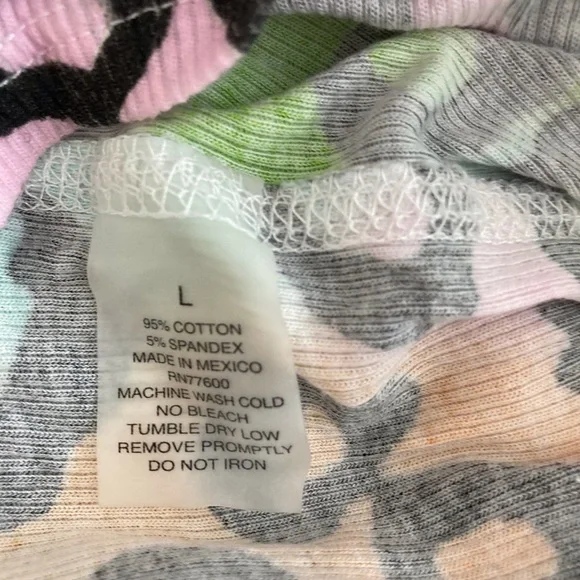 Vintage Delia*s Rainbow Leopard Print Ribbed Tank Top - Large | 90s/Early 00s - Picture 9 of 11